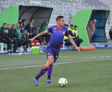 لعنة الطرد و”الفار” يحرمان الدفاع من 3 نقط