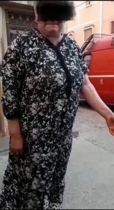 ضابط شرطة يعتدي على سيدة بحي كاوكي