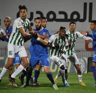 لا شيء في الأفق، الدفاع الجديدي يغرق