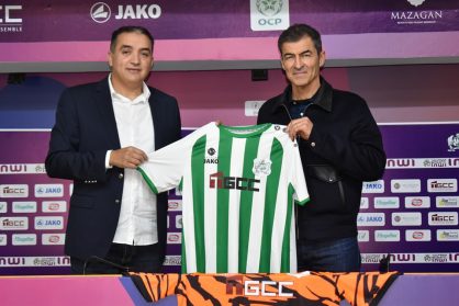 مدرب برتغالي لخلافة زكريا عبوب